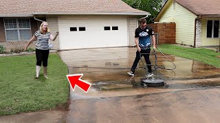 My Customer Thought I Was An Idiot | My First Pressure Washing Job screenshot 1