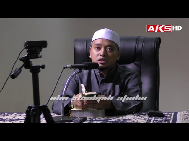 Ustaz wadi anuar - Bacaan surah al kahfi ( Ayat 1-10,101-110 lengkap beserta selawat nuril mubin) class=