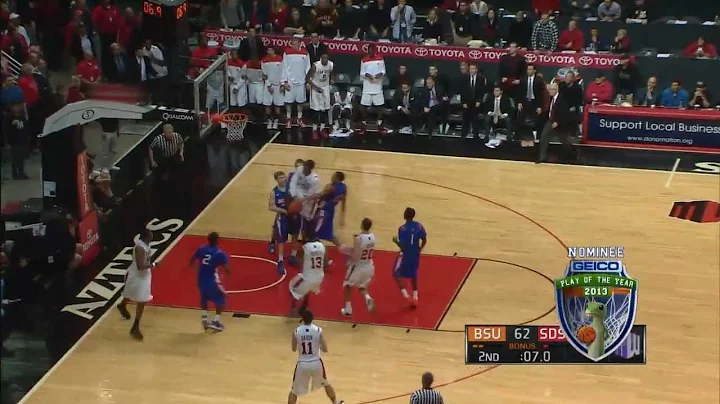 San Diego State's Chase Tapley hits 3-pointer to b...