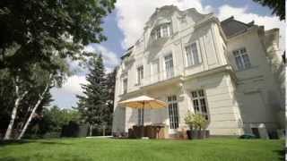 Villa der Superlative in 1130 Wien - OTTO Immobilien screenshot 1