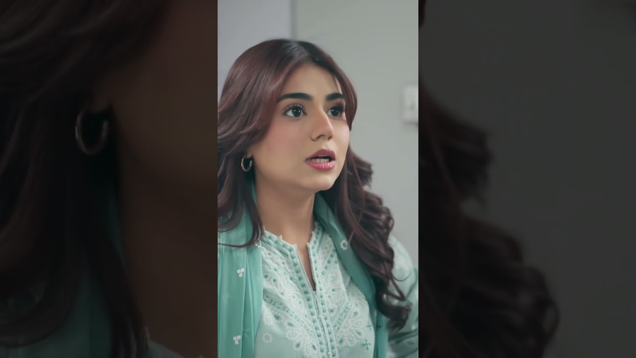 Kya kar rahi ho yahaan pe 