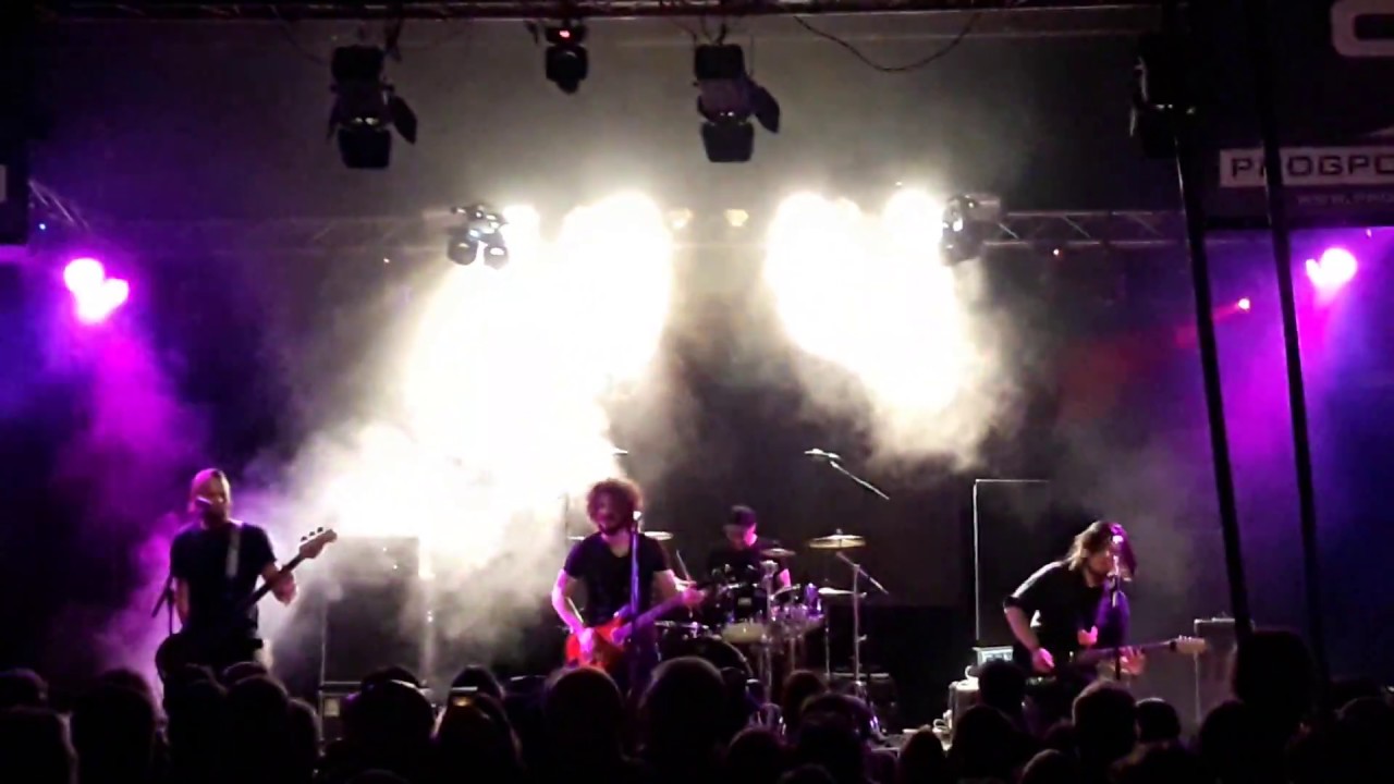 在 YouTube 上观看 Circles - Winter (ProgPower Europe 2018) 在 YouTube 上观看 Circles - Winter (ProgPower Europe 2018)