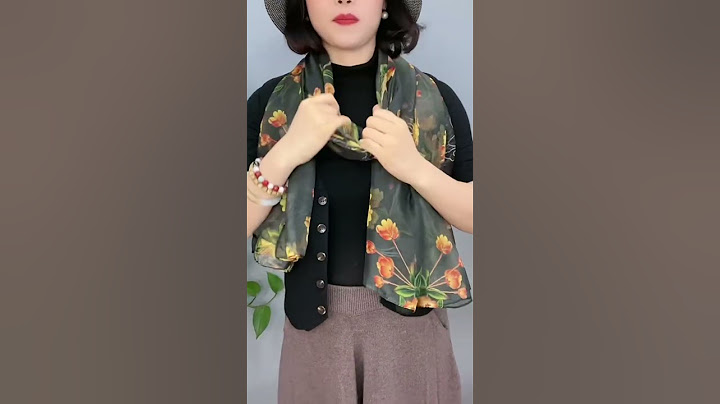 Perfect Stylish Silk Scarf Tie Methods | How to wear a scarf? P1130423 #scarfwearing #shorts