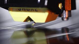 Get your filthy hand off my desert / The fletcher memorial - Pink Floyd - screenshot 2