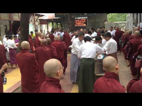 วัดมหากันดายงค์ Maha Gandayon Monastery Mandalay