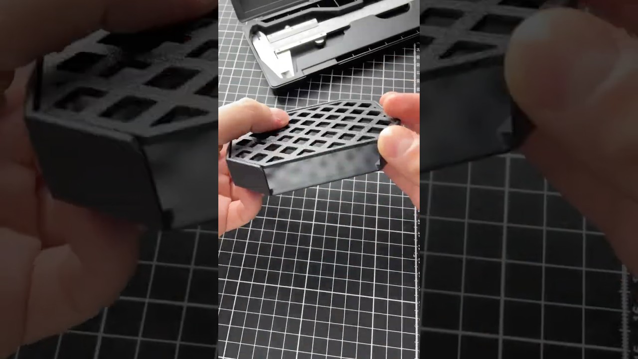 3D-printed Soap Dish with functional drain! 🧼🫧 Download yours today! #shorts