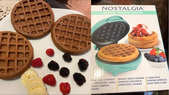 5 Nonstick Mini Waffle Breakfast Maker (Mint)