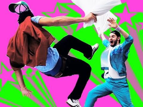PILLOW FIGHT [Behind the Scenes]