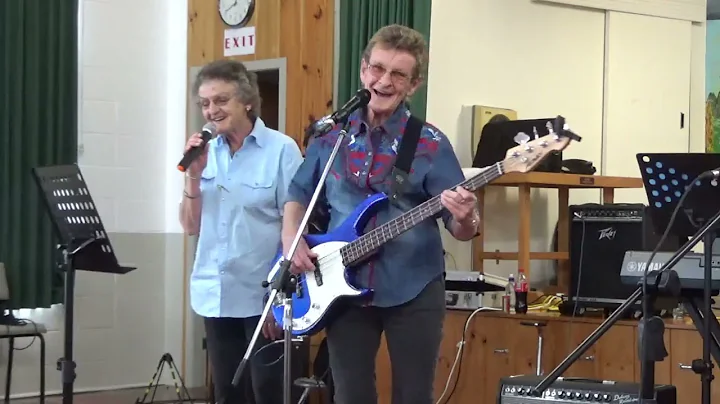 128  The Waihi Chicks, aka Helen and Carol Christe...