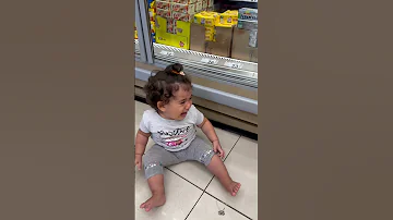 Cute زعلانة مبسوطة مغيوظة كلي بوظة 