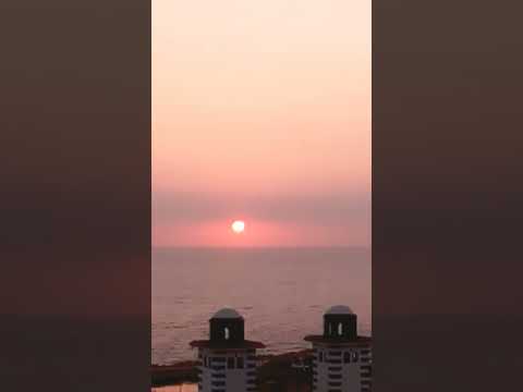حلوه وبتحلي