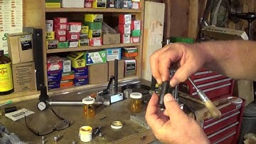 Sizeing and lubing Bullets with the Star Lubsizer