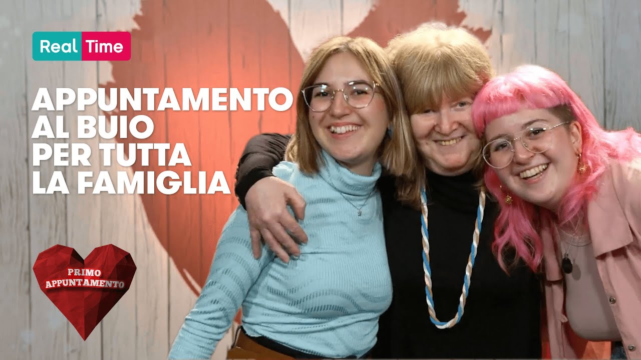 Jurassic World Pigiaa Intero in Pile Che Si Illuina al Buio per Babino E Babina 5-14 Anni