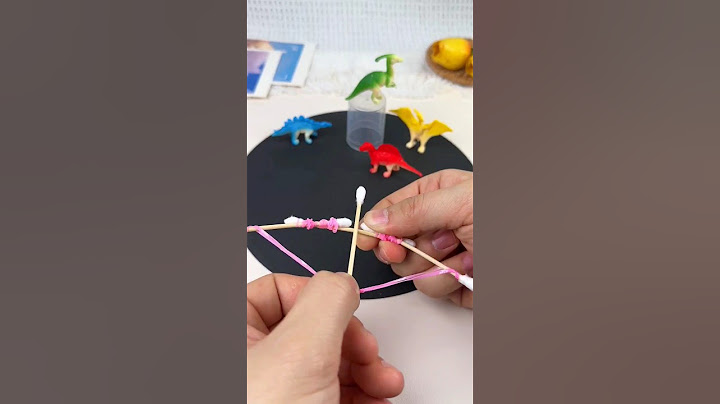 As long as you have cotton swabs and rubber bands, you can make fun bow and arrow crafts #diy