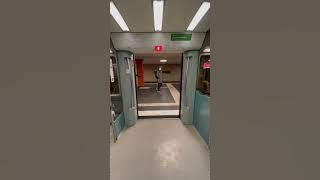 Download lagu Attention! The doors are closing! Germany. Berlin. Berlin subway.