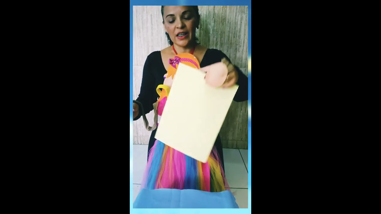A Folha De Papel Que Queria Ser Um Barquinho
