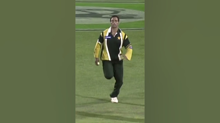 Shoaib Akhtar short Run up bowling style slow motion #shorts #shortvideo #trending