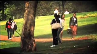 UJ Boek houvas prank