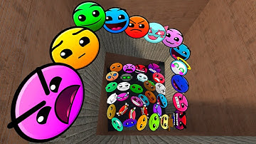 Geometry Dash and Lobotomy Dash Nextbots Chase me in Maze Gmod