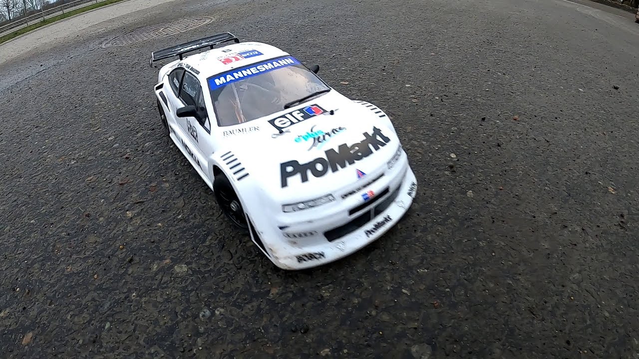Kyosho Opel Calibra V6 DTM - Can you drift a stock vintage RC car