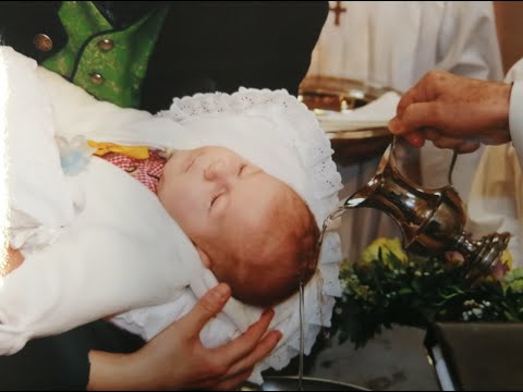 Video: Taufe Eines Kindes: Bräuche, Regeln, Traditionen