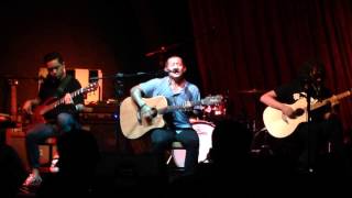 Video thumbnail of "Urbandub's Acoustic Set at 12 Monkeys - Quiet Poetic"