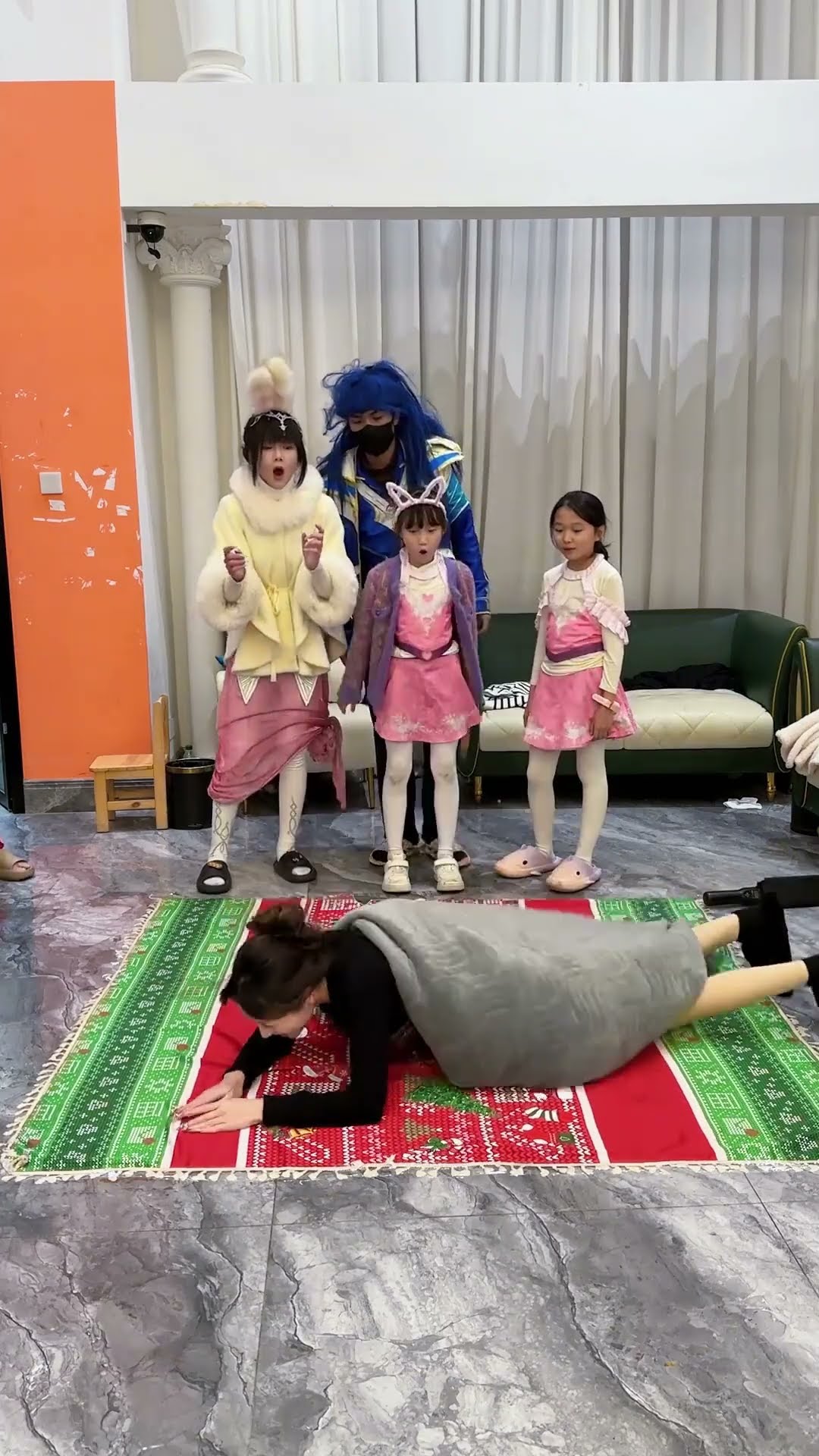 【斗罗大陆】斗罗家族谁会成功用被子盖住人呢？ #斗罗大陆#唐三#小舞#唐舞桐