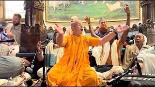 Captivating Kirtan by HH Govinda Swami at Kirtan50, Dallas