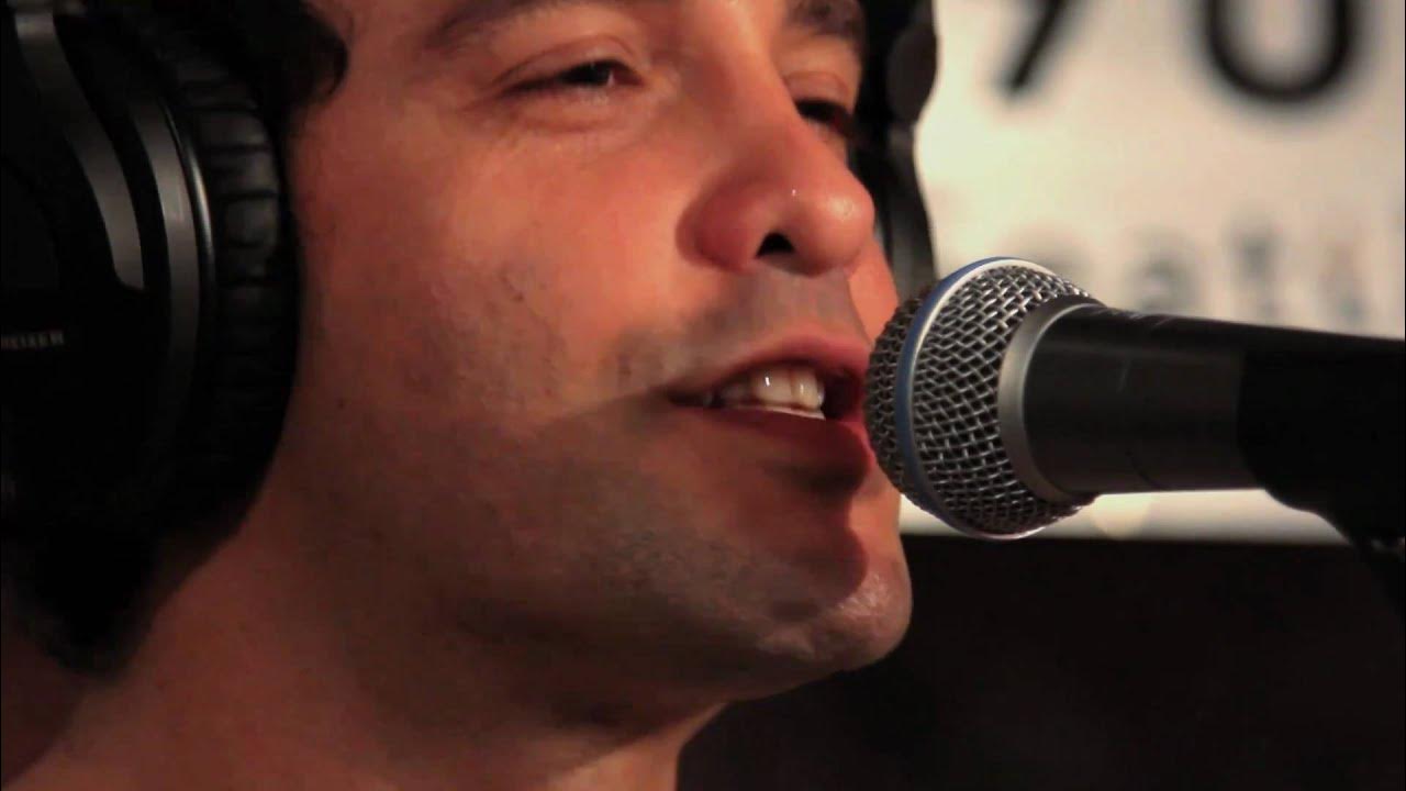 Los Amigos Invisibles - Vivire Para Ti (Live on KEXP) Los Amigos Invisibles - Vivire Para Ti (Live on KEXP)