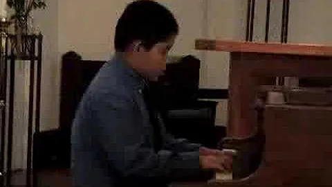 Steven Duong plays Mozart sonata in G and Schumann...