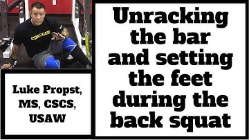 Unracking the bar and setting the feet during the back squat VLOG