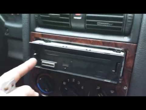 Demontaż Radia Samochodowego - Removing the Radio Car KENWOOD | ForumWiedzy