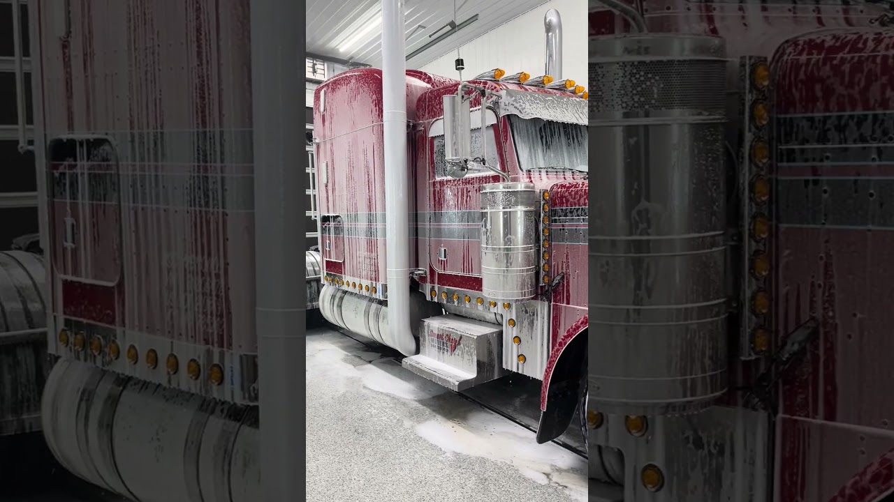 Friday night vibes ✅😎❌ 