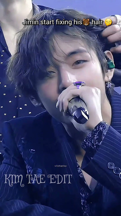 tae🐻 start giving daddy vibes🥵 when jimin🐥 fixed his hair😁🔥#bts #taehyung #jimin #shorts