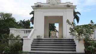 L'autel de la patrie  où reposent les restes de Dessalines a l'abandon