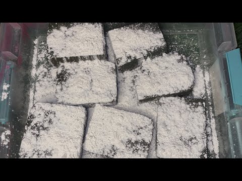 Baked floral foam & cornstarch crush