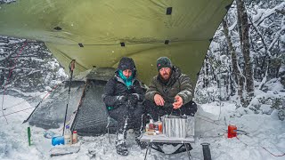 CAMPING in a SNOWSTORM - ASMR - Blizzard - HEAVY SNOW