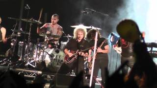 Reading 2011 HD - My Chemical Romance feat. Brian May