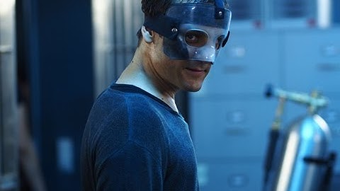 銀行に立てこもった強盗団の運命は!?映画『バンクラッシュ』予告編