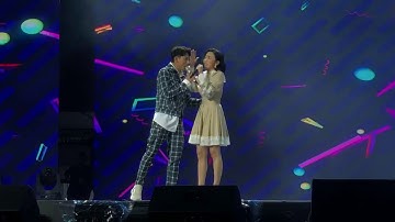 Isaac ôm bụng cười vì Diệu Nhi khi song ca