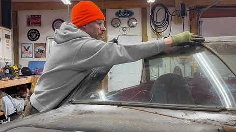 1965 Mercury Comet Cyclone rear window removal. Headliner series