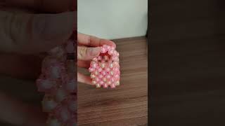 маленькая сумка из бусин.            цена 249 рублей