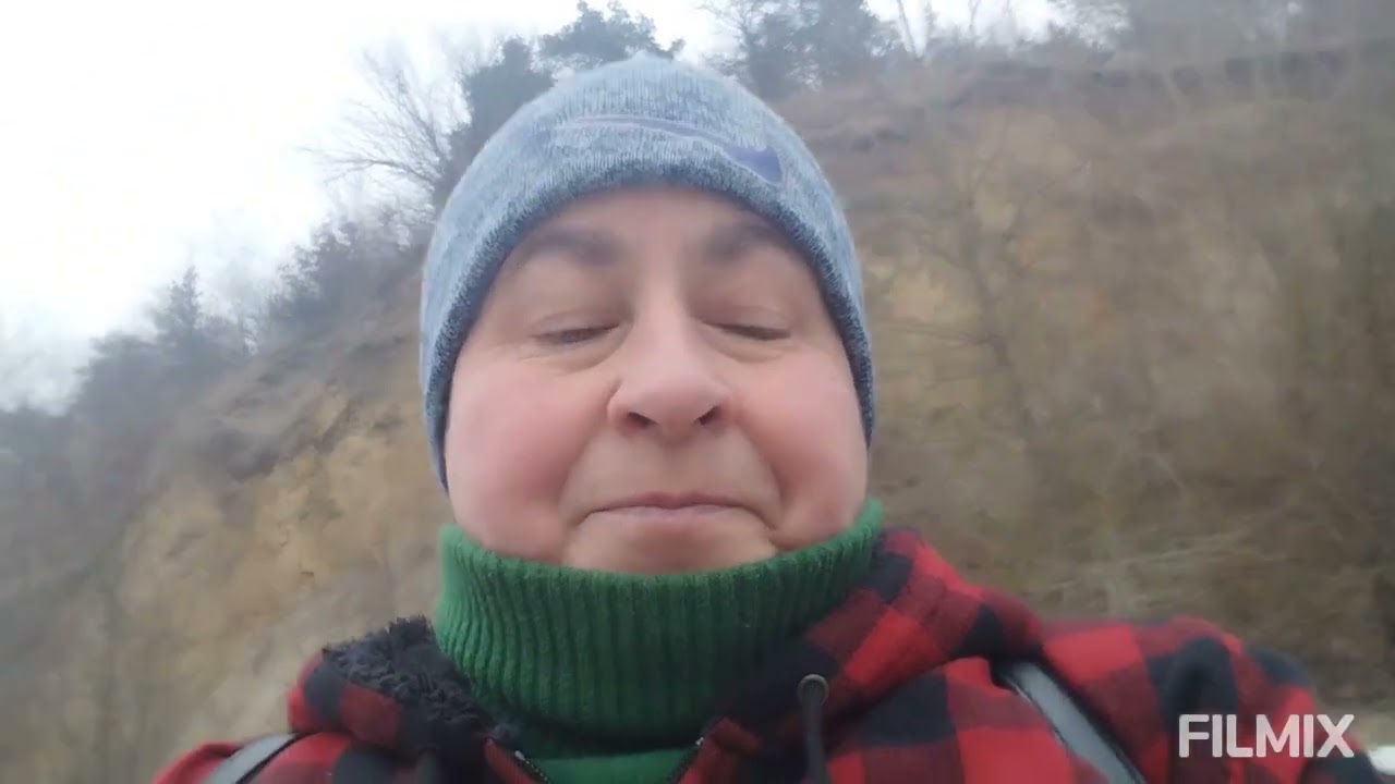 нелегко в нашому житті нічого але треба