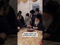 Rabbi giving the blessed dollars ❤️🔥