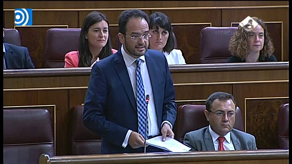 Bronco debate entre Soraya y Hernando por la corrupción