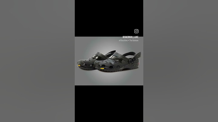 Arrivano le Bat-Crocs, indispensabili per ogni Nerd che si rispetti 🦇