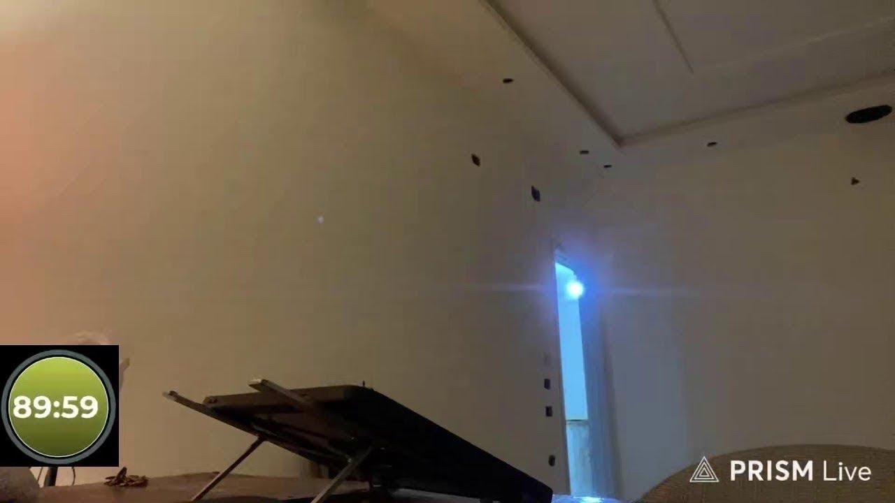 ذاكر مع فوظا حتى تحترق الشموع😂