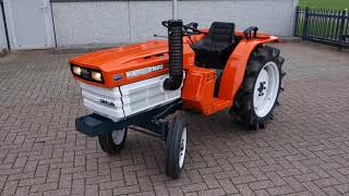 ぽん太　 Kubota B1600 2wd / 665 Draaiuren - YouTube