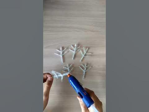 Снежинки не покупаю - делаю сама из пушистых палочек - YouTube