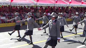 COLEGIO CIRIACO VERA PEREA MIRAFLORES AREQUIPA DESFILE ESCOLAR(2016)